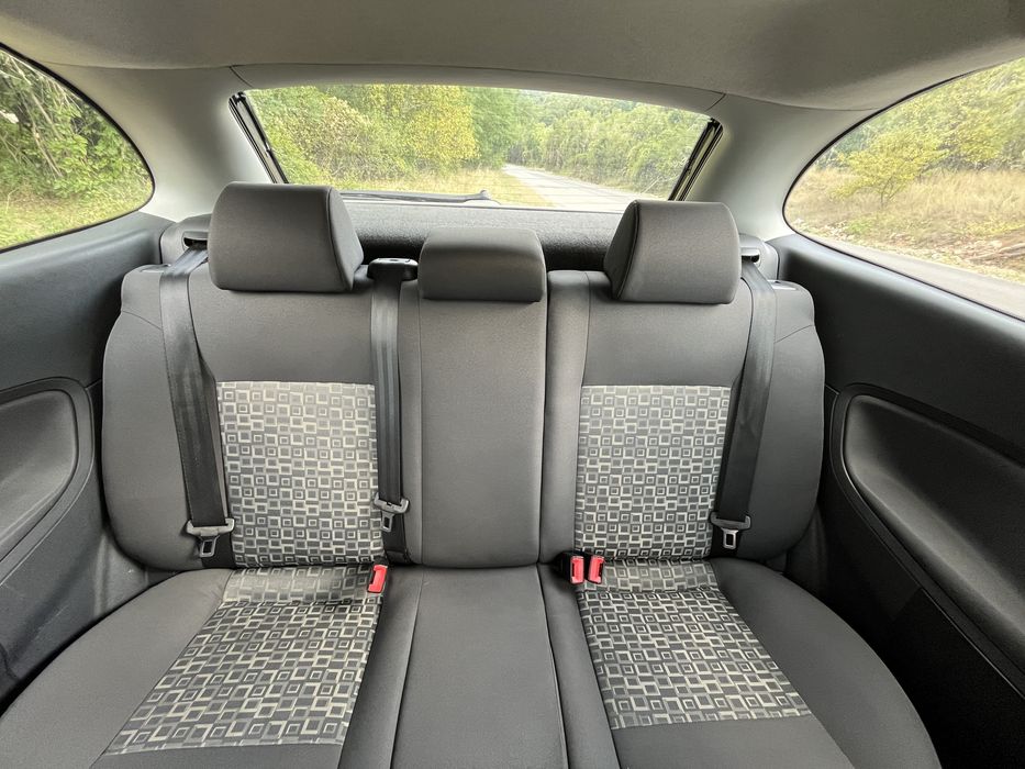 Seat ibiza 1.2 бензин