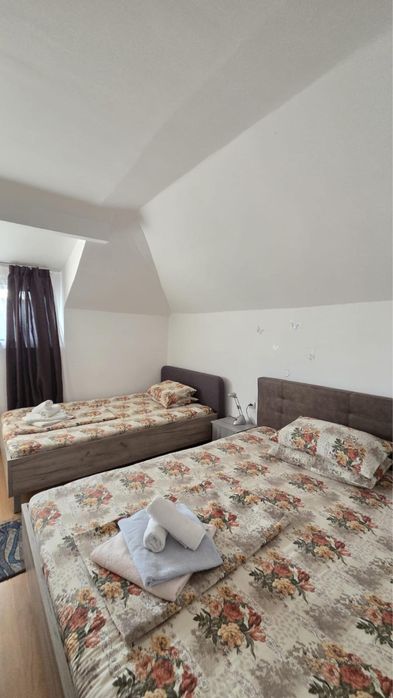 Camere de închiriat