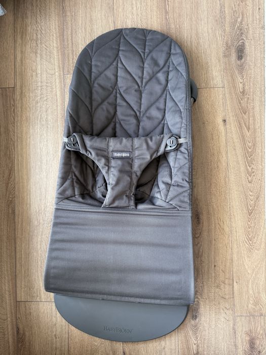 Продавам BabyBjörn Bliss бебешки шезлонг