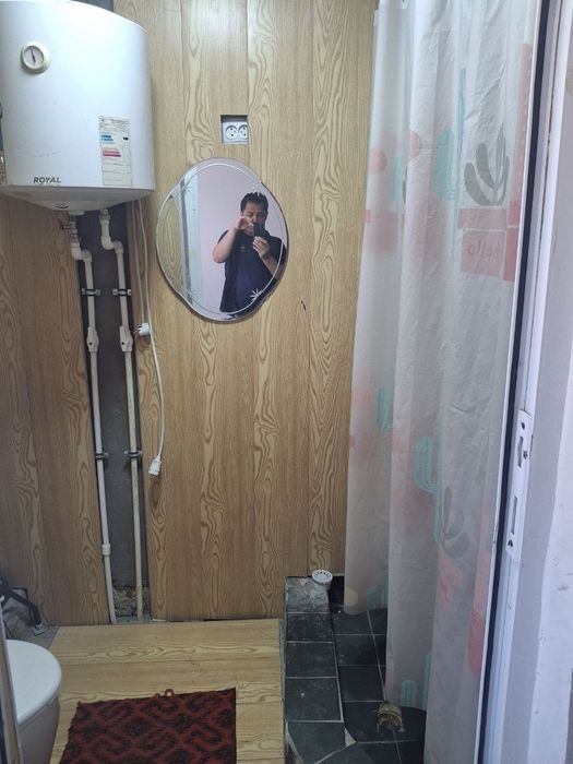 Hovlili uyga 2 xonali ijaraga beriladi!