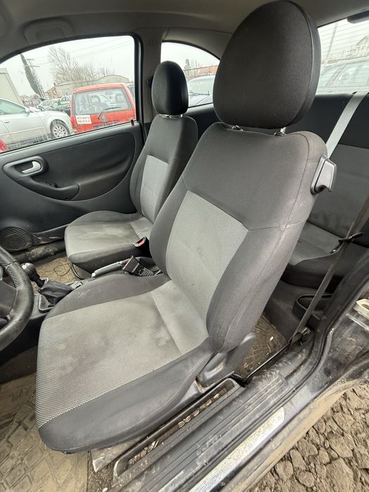 Opel Corsa C -1.2 16v -75ph .2005g на части