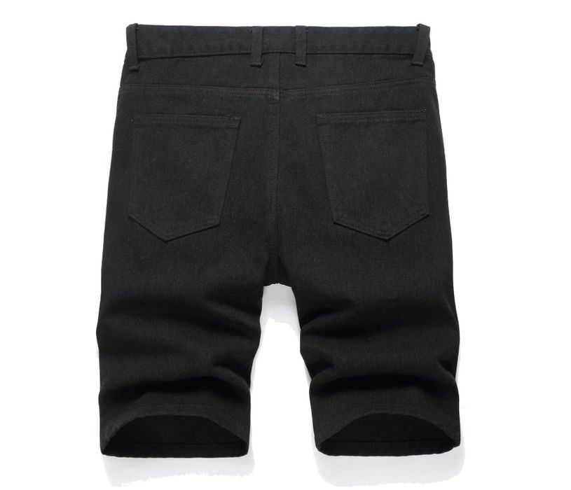 Diverse modele de blugi scurți/lungi