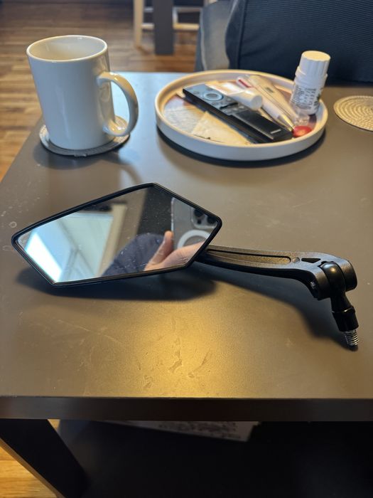 Педали, ръкохватки и огледало за колело