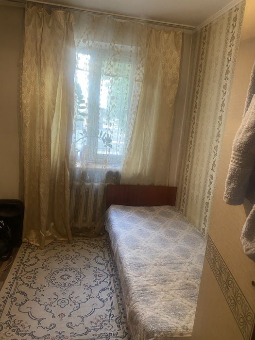 Девушка на подселение