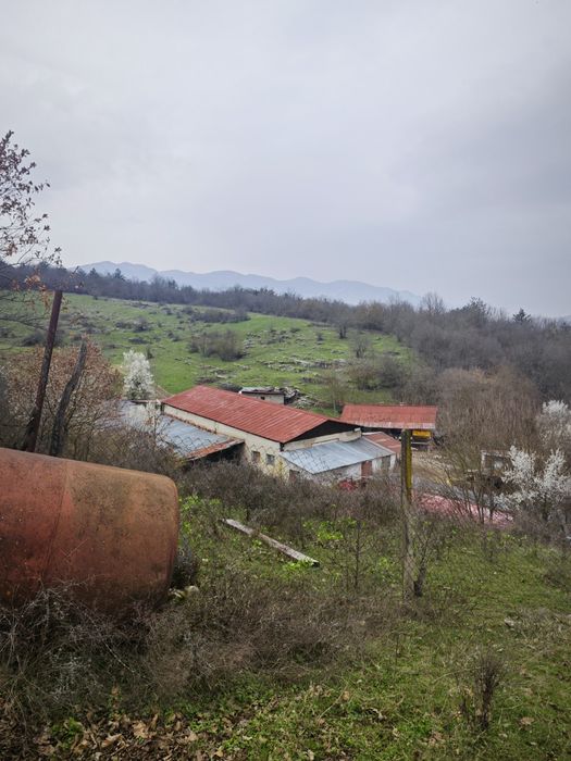 Продава се Земеделски имот в Мездра -  кв.м за 18488 €/дка - Снимка #2