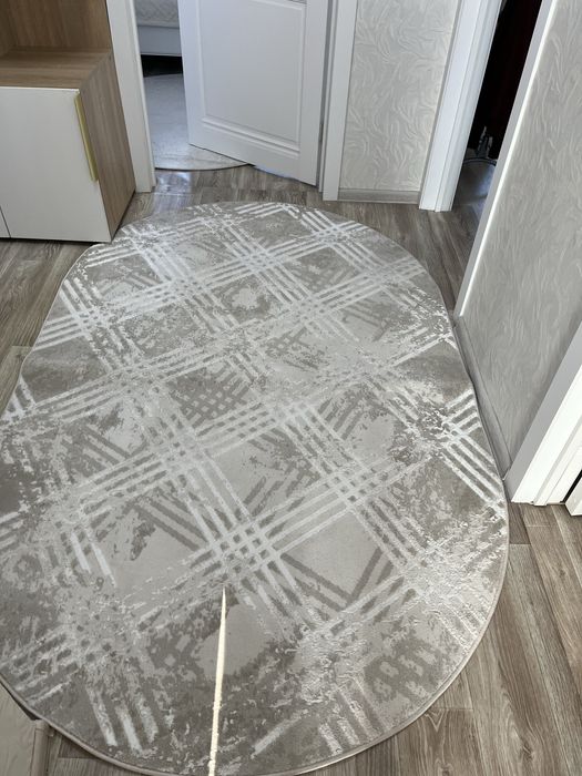 Овальный чистый