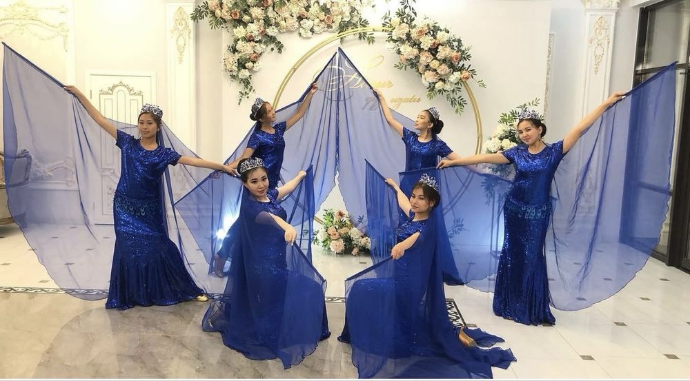 Продается восточный танцевальный костюм