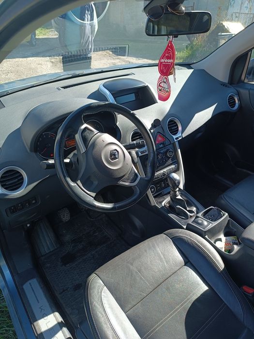 Продавам Рено Калеос