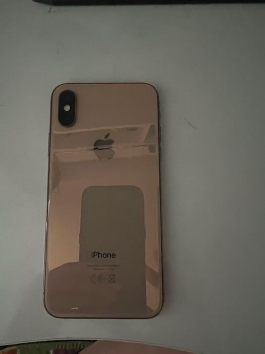 Iphone XS 64 GB в перфектно състояние