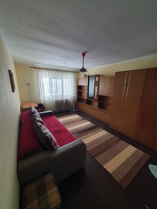 Apartament de inchiriat