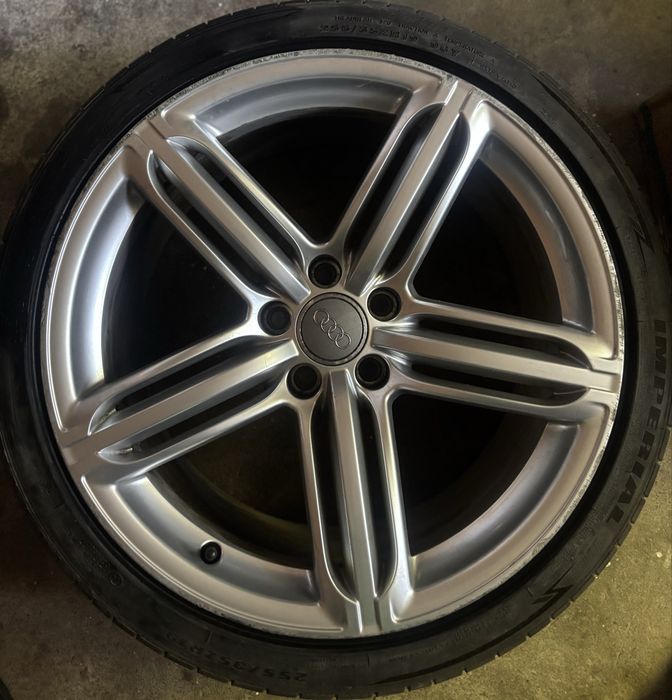 Jante AUDI R19 5x112, ET33, anvelope vara 255/35