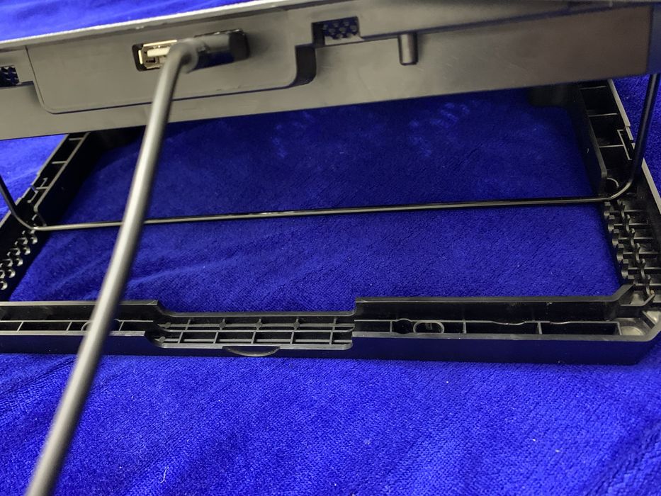 Охлаждающий подставка для ноутбук