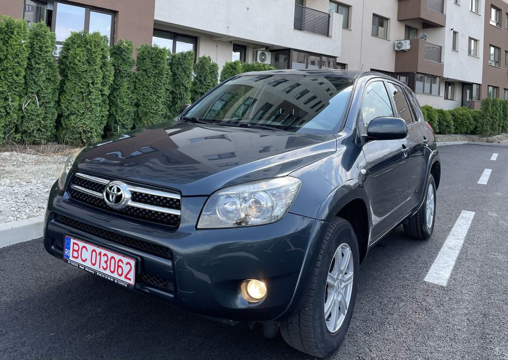 Toyota RAV4 -4X4 Buton- Full Piele