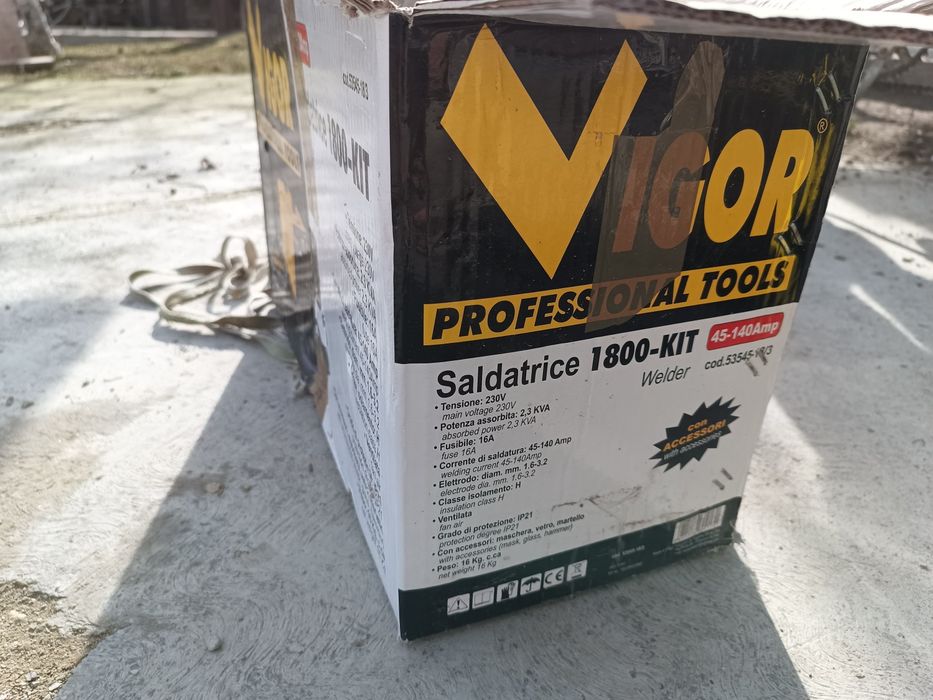Oferta!!!Aparat de sudură  VIGOR KIT 1800