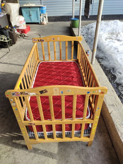 Продам детскую манеж