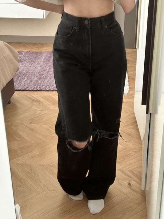 Джинсы Bershka