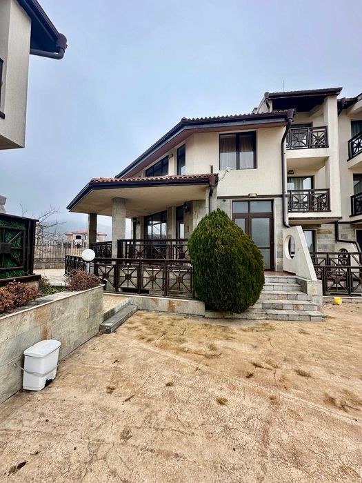 Продава се Къща в с. Кошарица, Област Бургас - 315 кв.м за 486 €/кв.м - Снимка #2