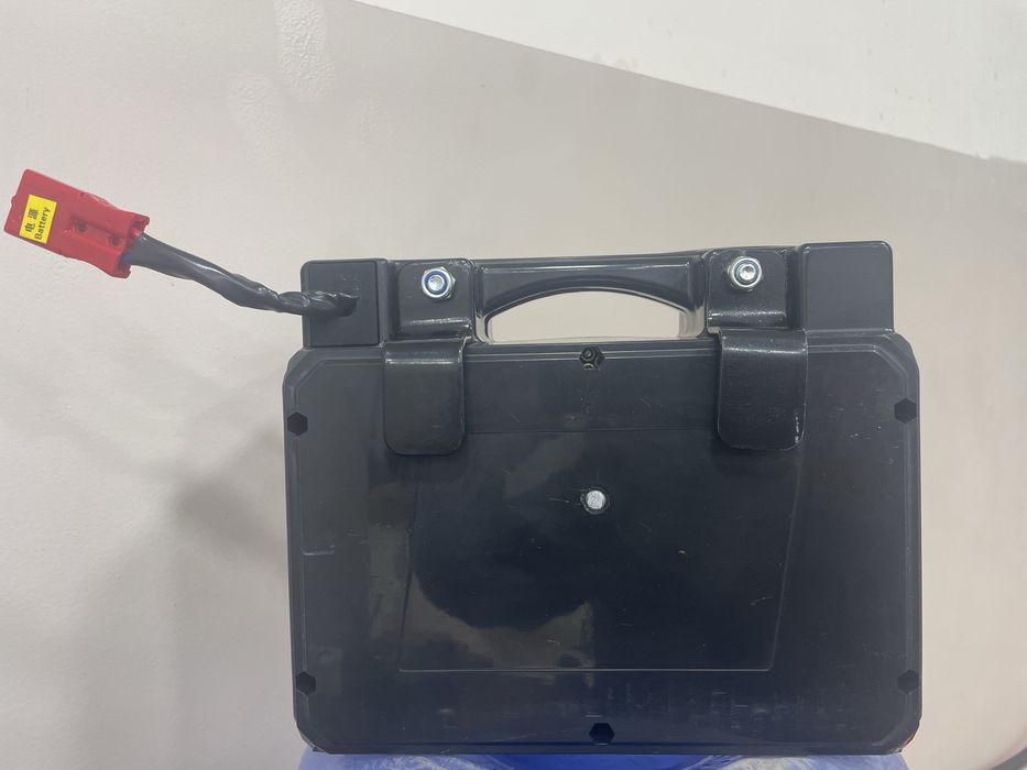 Акумляторы 24V12AH