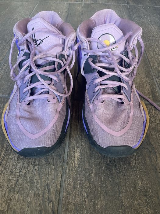 Nike Kyrie Infinity