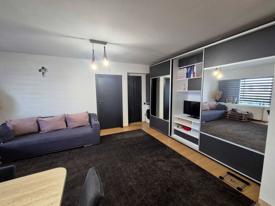 Vanzare apartament 2 camere Floresti, Ultracentral, Loc de parcare inclus