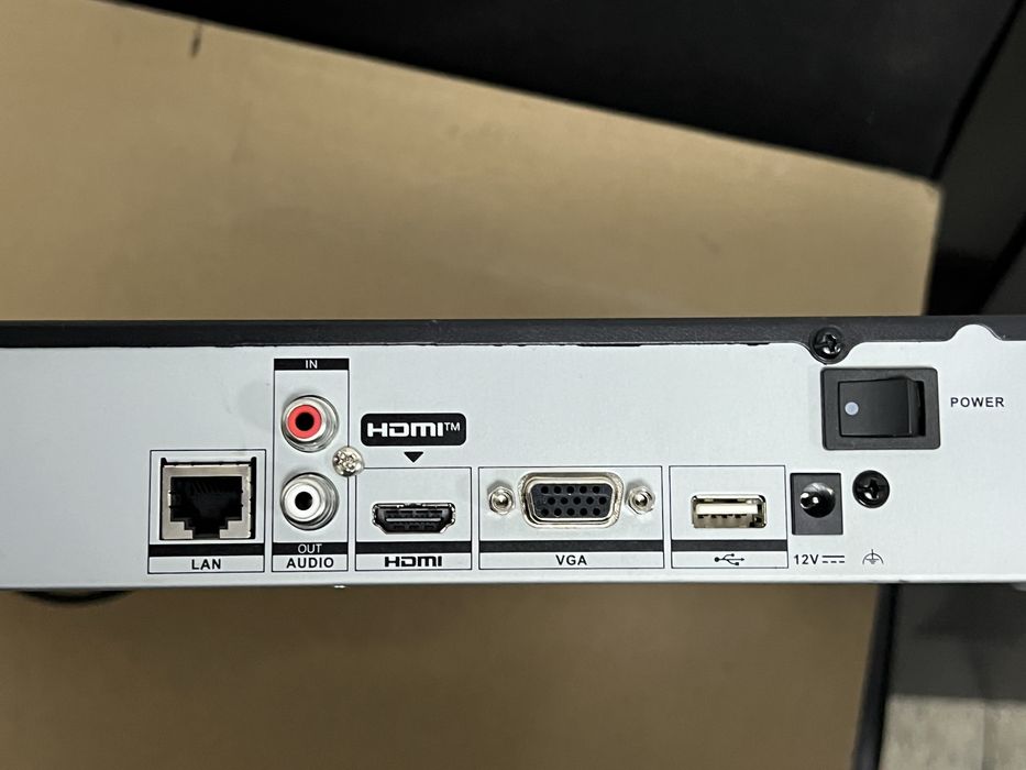 16 канальный IP видерегистратор Hikvision