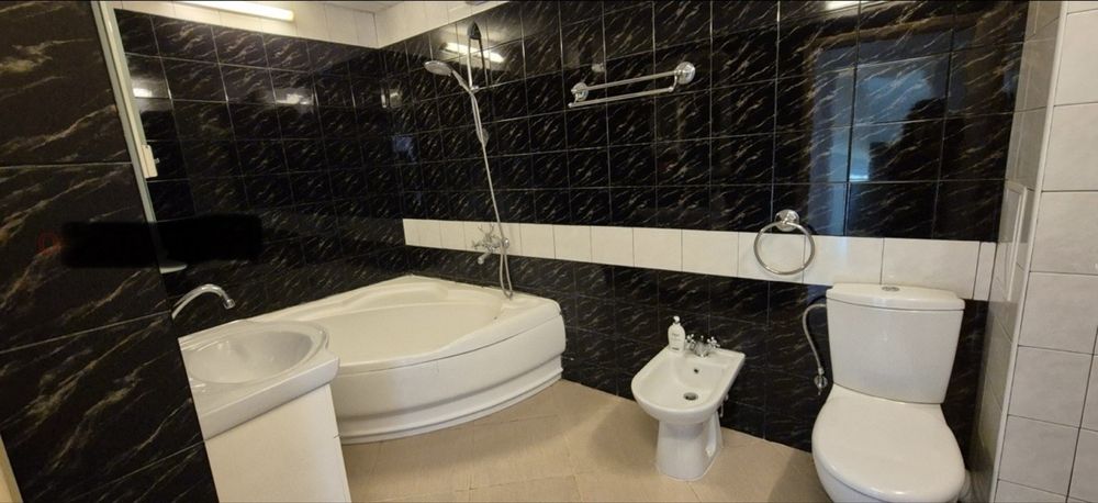 Продавам къща в гр. Перник