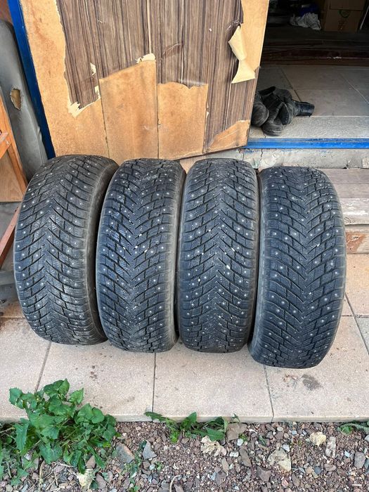 Шины 215/55/17 зимние