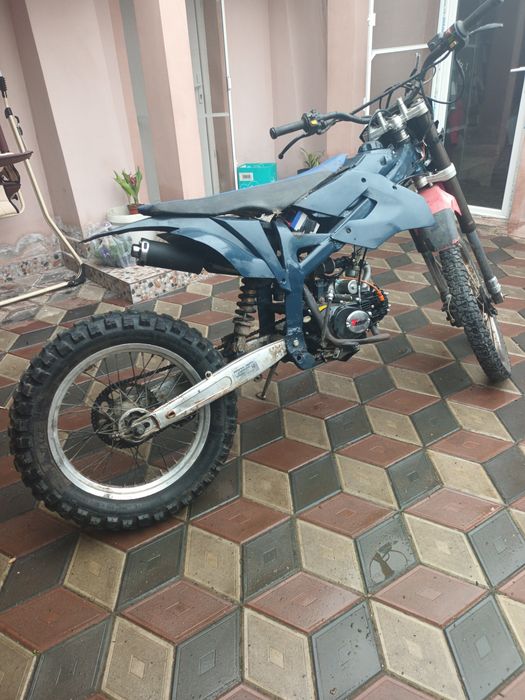 Cross 125cm motor nou