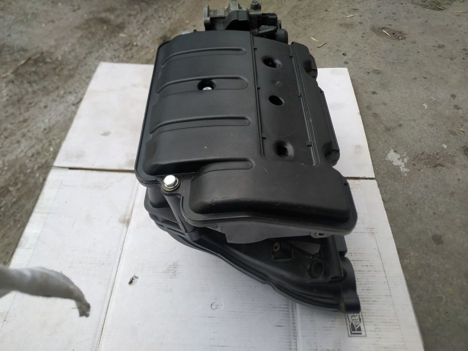 Всмукателен колектор и дросел за Saxo VTS и 106 GTI 1.6 16v