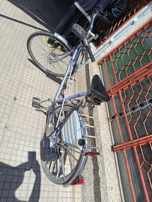 Продавам моторно колело Сакс