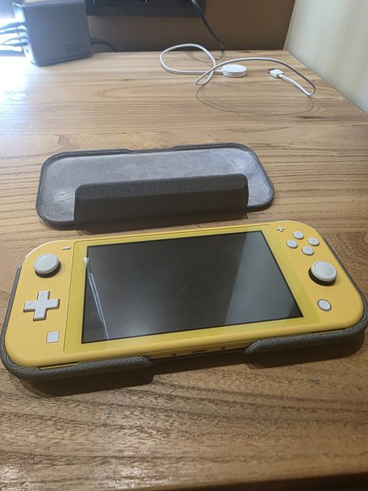 Nintendo switch lite прошитая