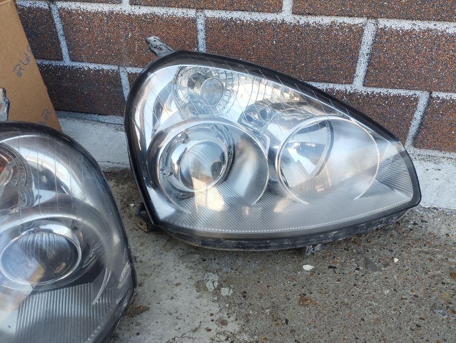 Продам фары приора би лэд