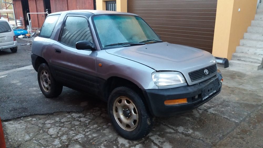 Aripa dreapta spate  toyota rav 4 1 I 2.0 i 1994-2000