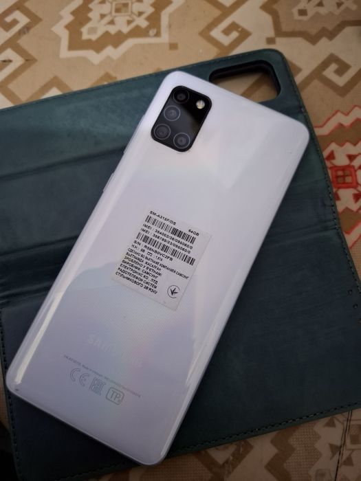 Продам телефон...