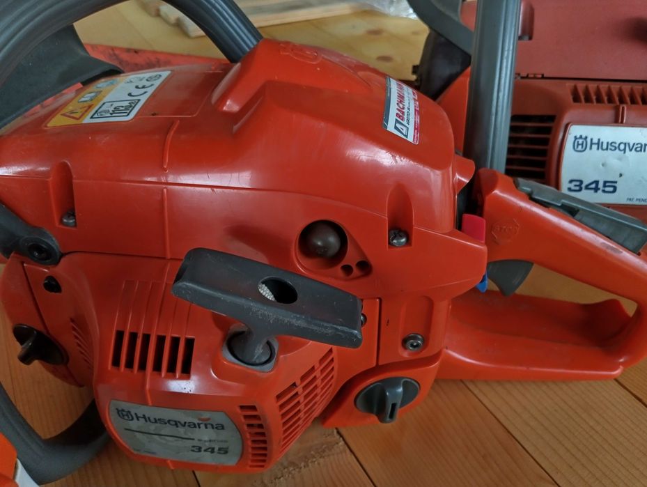 Продавам бензинови моторни резачки husqvarna 345