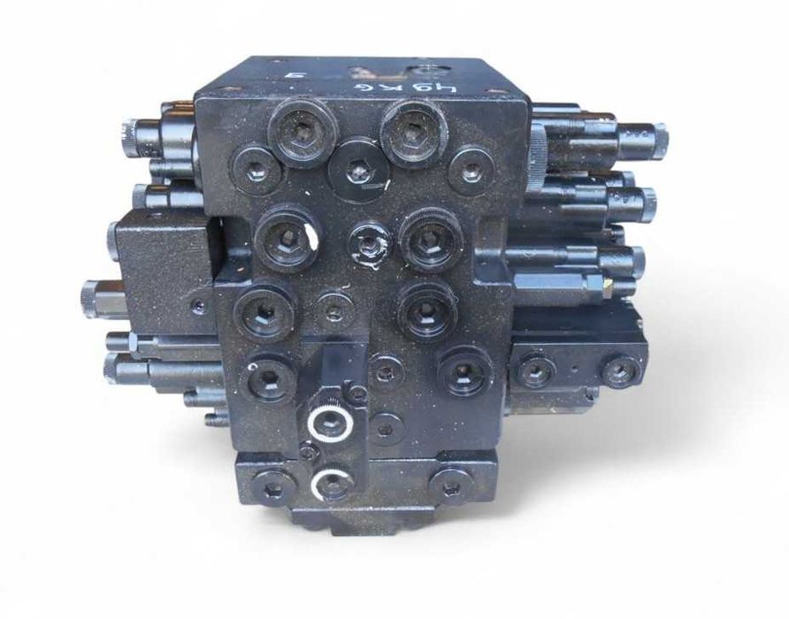 Distribuitor Hidraulic Miniexcavator New Holland E70 E70SR EH70 Kobelco SK70SR-1E Cod YT30V00014F4 Uniterra
