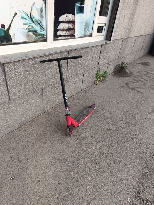 Продам трюковой самокат чили