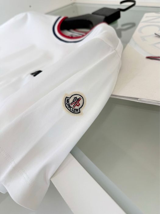 Tricou Moncler , calitate premium , pe comanda , nou , M