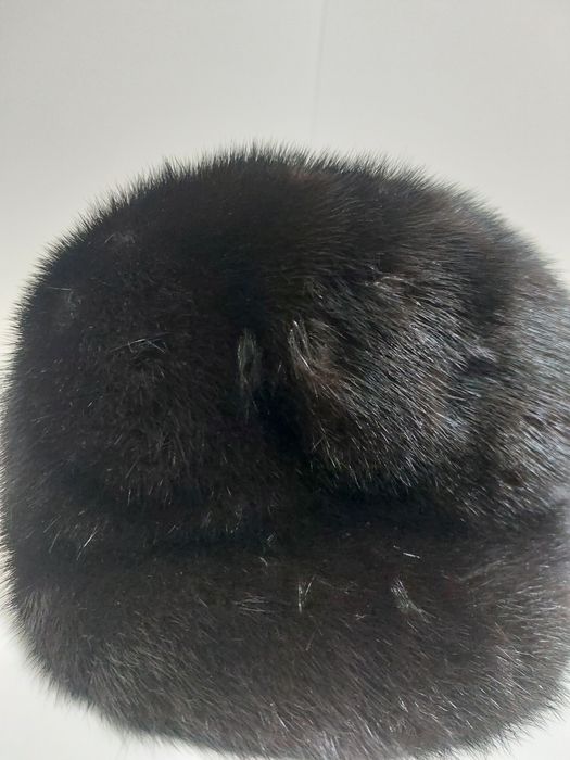 Норковая женская шапка