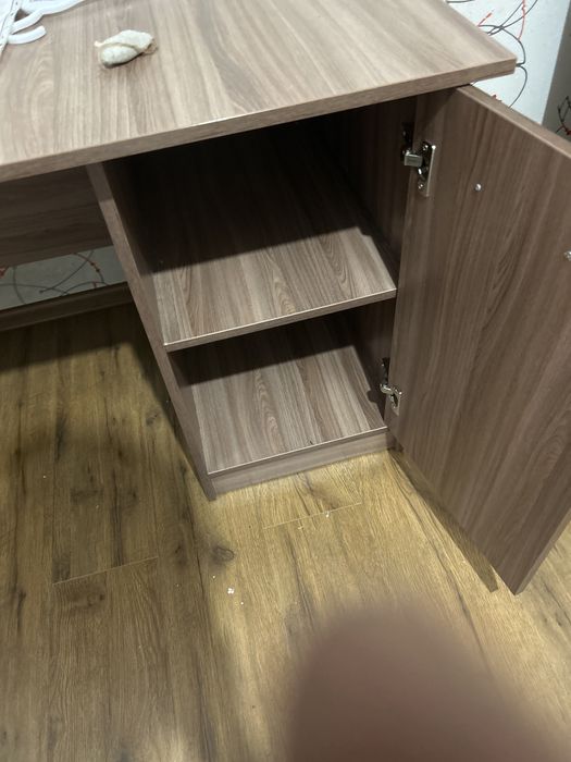 Продается стол рабочий