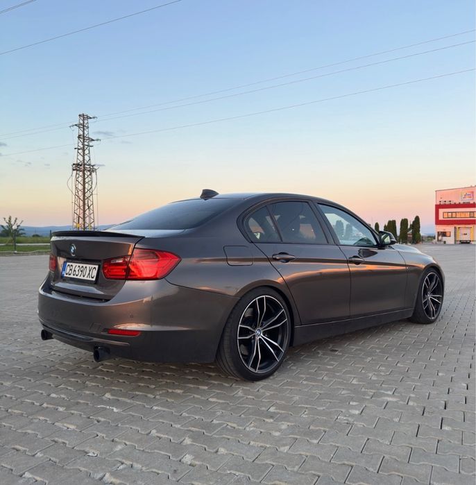Лек автомобил BMW F30 335i