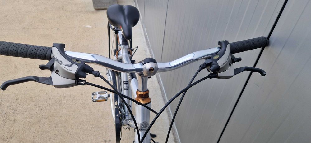 Алуминиев велосипед Pegasus колело 28"