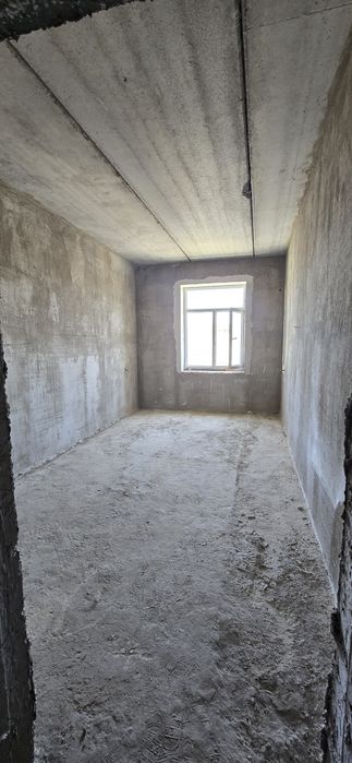 2хонали коробка квартира сотилади