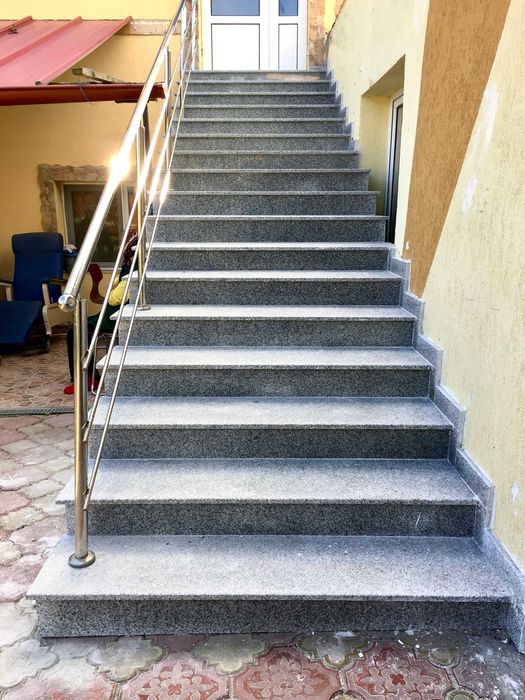 GRANIT Pentru Scari Exterioare