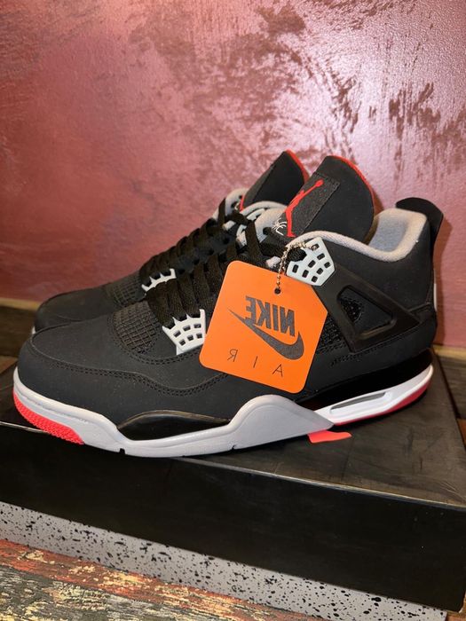 Air Jordan 4 negru