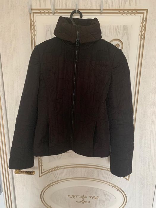 Куртки, пальто 42-44 размеры