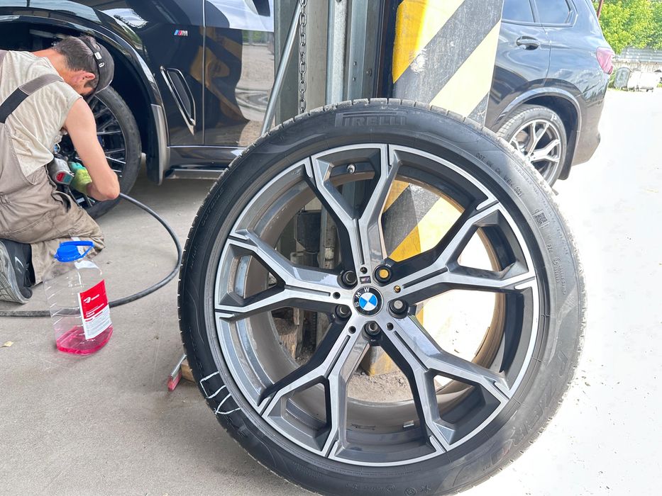Диски с резиной Pirelli 275/40 R21