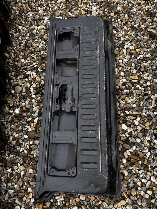 Ușă spate mitsubishi l 200.