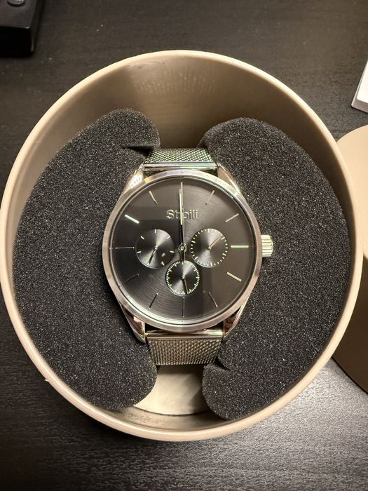 Продавам Мъжки часовник Stroili