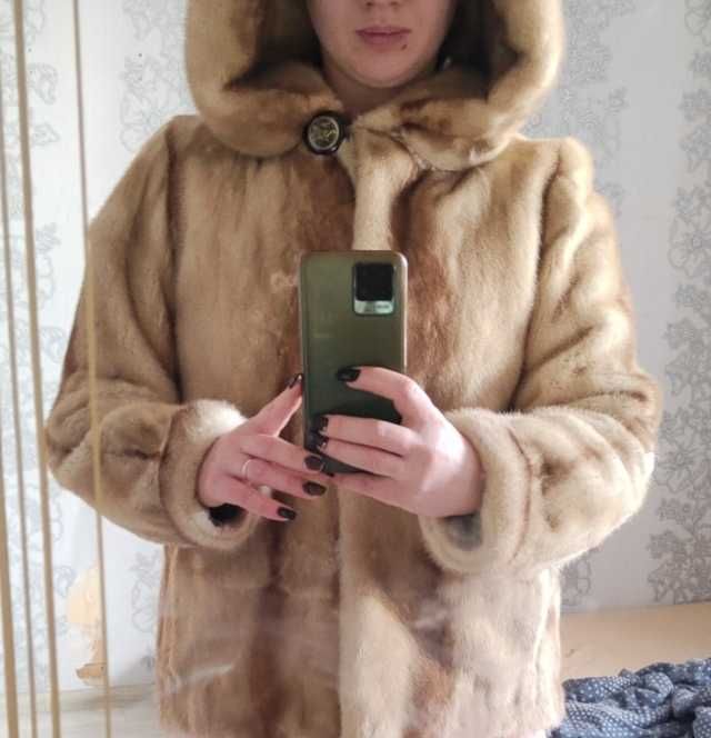 Шуба норковая женская